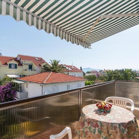 Apartments Natasa Супетар Экстерьер фото