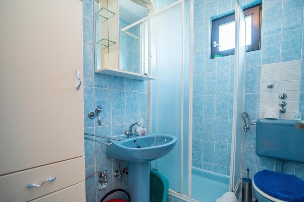 Apartments Natasa Супетар Экстерьер фото